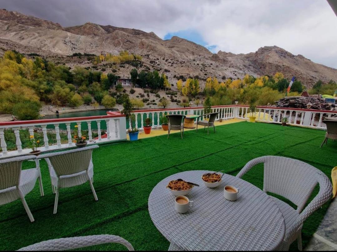 Hotel Lake View Nako 外观 照片